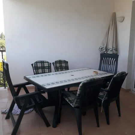 Boutique Close To Kings Mall Pafos