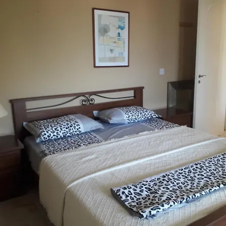Apartment Boutique Close To Kings Mall